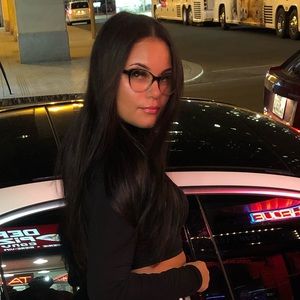 Meet your Posher, Zorandrie